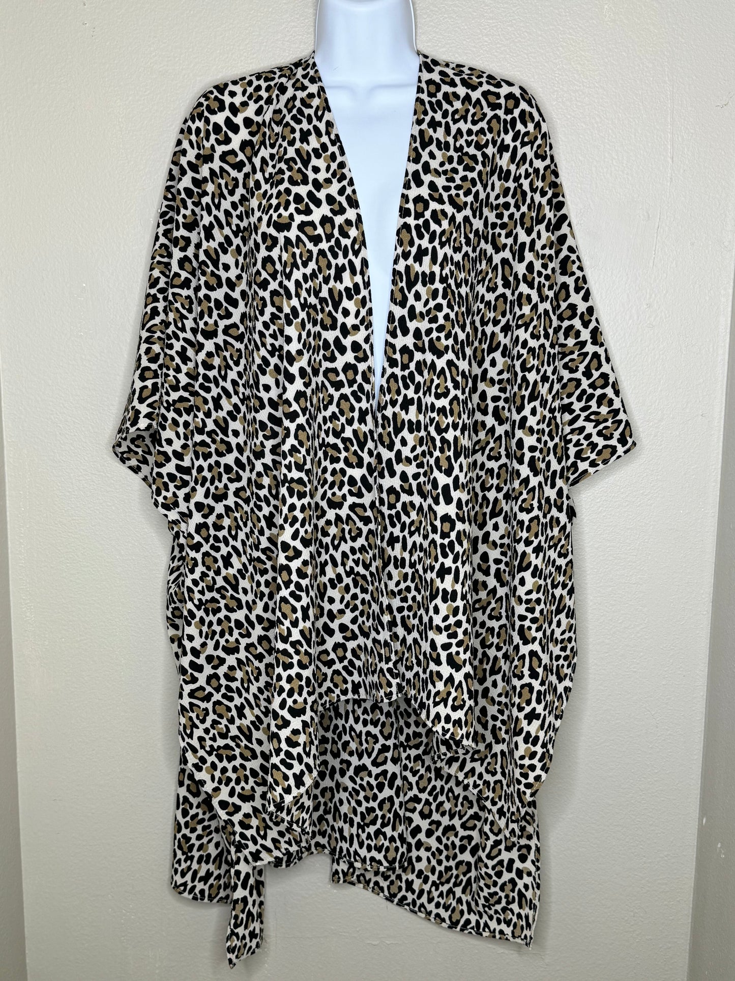 Cheetah Kimono (one size)