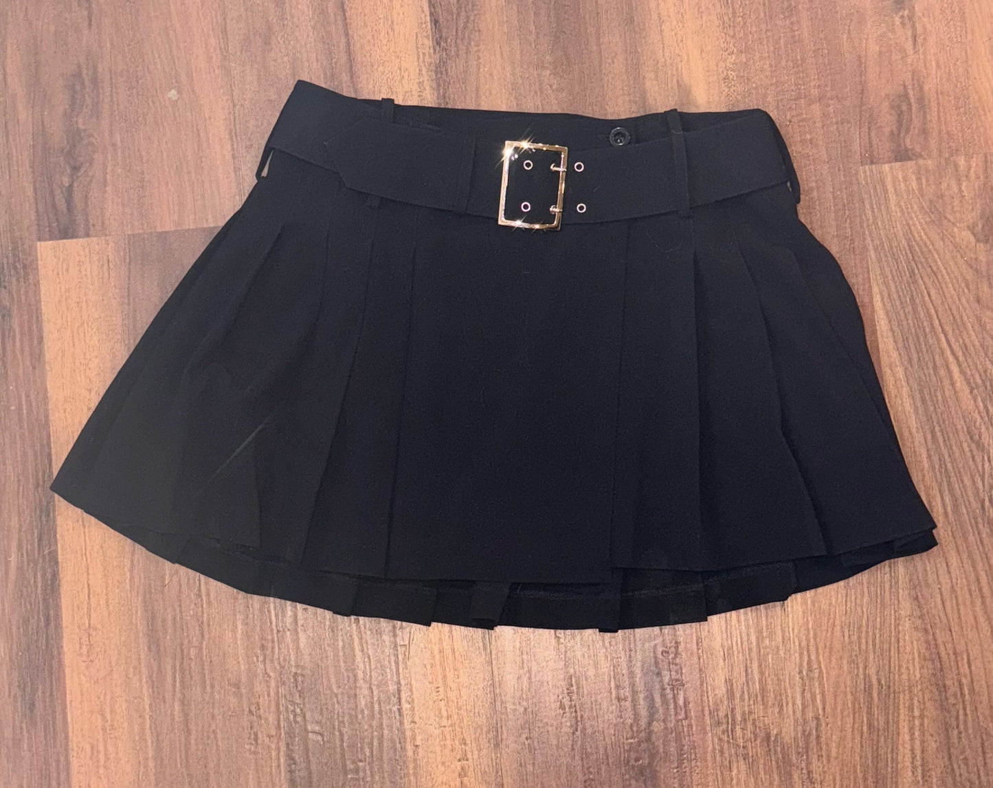 Pleated black skirt (8)